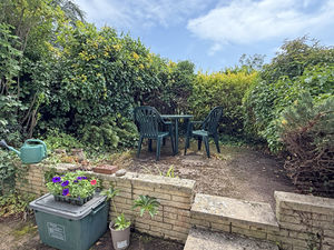 Photo 9- click for photo gallery